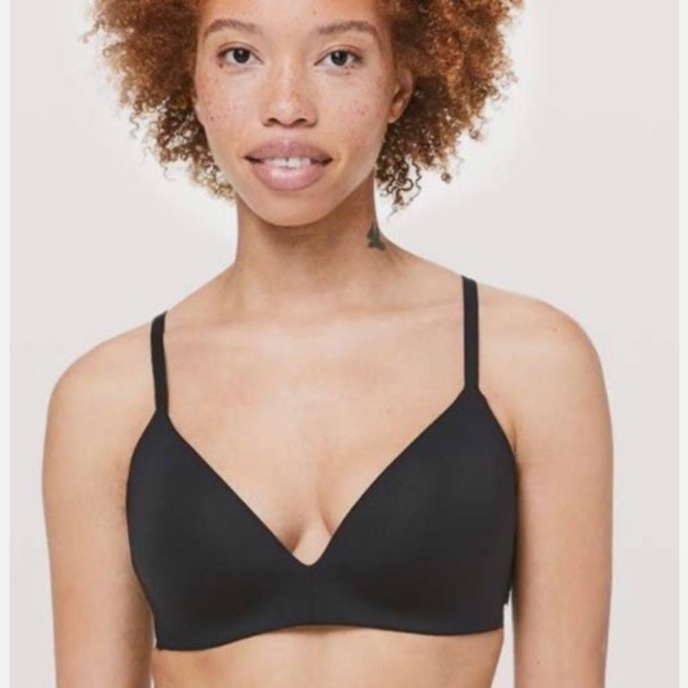 Lululemon Take Shape Wireless Padded Bra 34B